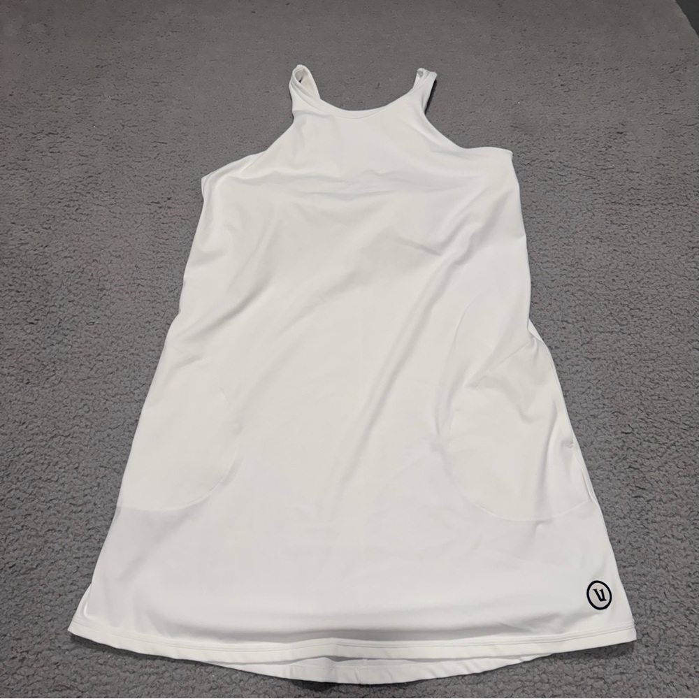 Vuori Volley Dress Womens XL White VW604 BreatheInterlock Active Tennis